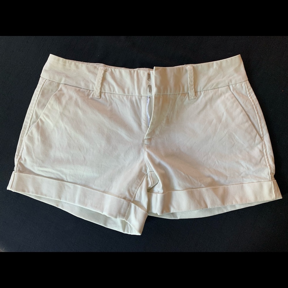 Women’s Dear John white shorts, Size 27. Like new! Flawless condition.